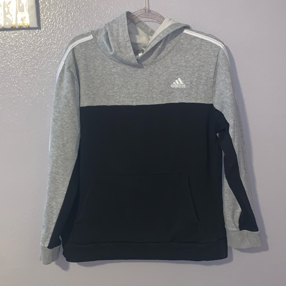 Boys Adidas Pullover Hoodie Sweatshirt Size XL (18-20) Gray & Black